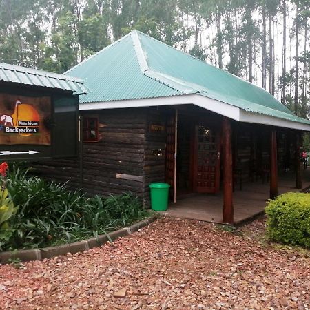 Murchison Backpackers Masindi Esterno foto
