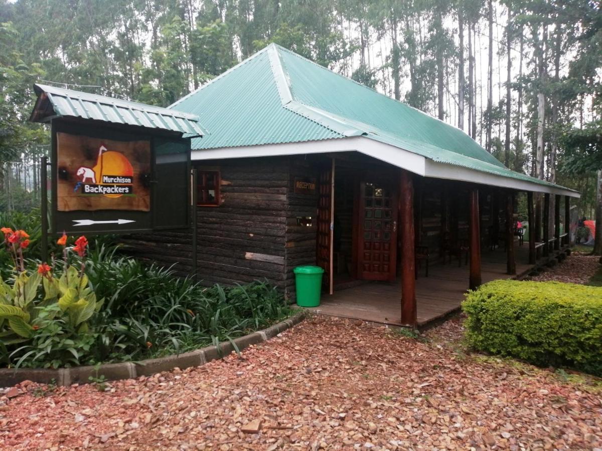 Murchison Backpackers Masindi Esterno foto