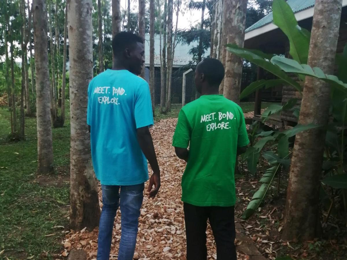 Murchison Backpackers Masindi Esterno foto